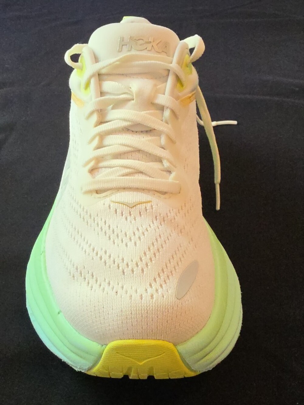 HOKA One One View 6